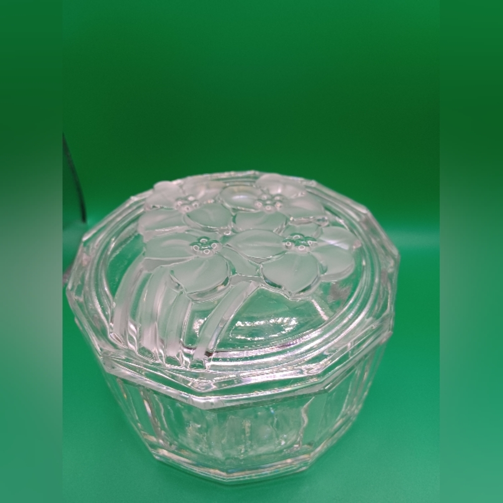 VINTAGE CLEAR Glass Trinket Dogwood Pattern Bloom Box Floral Frosted Lidded 3"